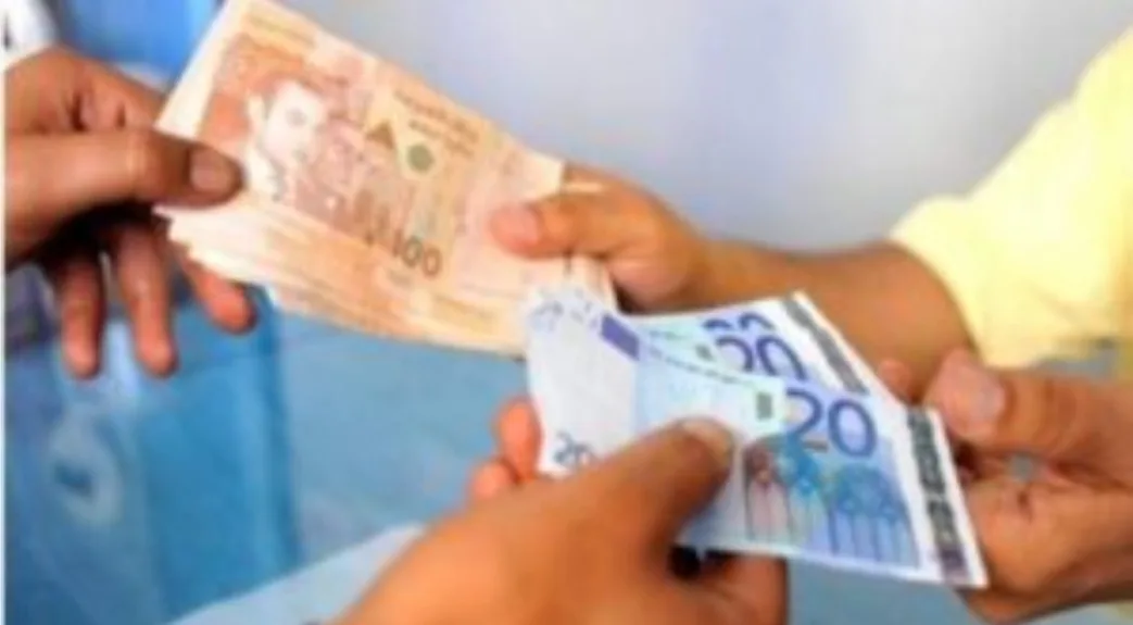 بعد إرتفاعه أمس … الدرهم ينخفض أمام اليورو