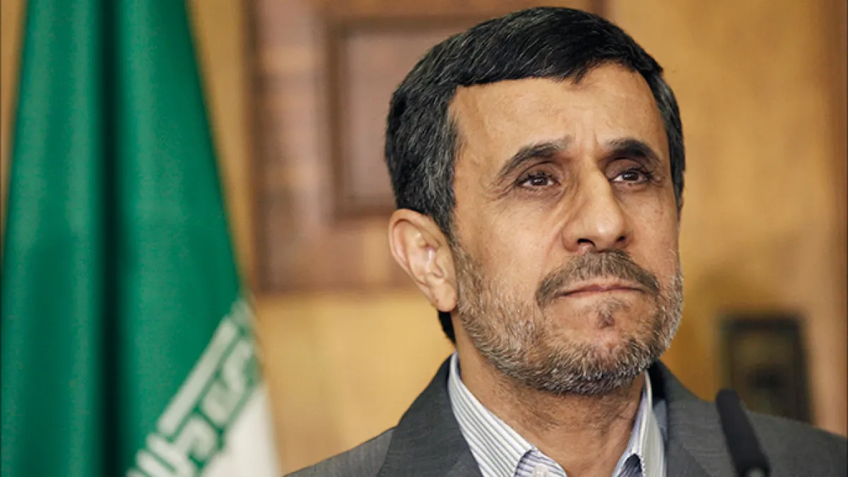 محاولة اغتيال غامضة تستهدف الرئيس الإيراني السابق “أحمدي نجاد” …