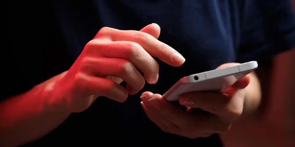 اعتقال إمرأة في مليلية بعد تقديمها بلاغاً كاذباً حول تعرضها لسرقة بالعنف