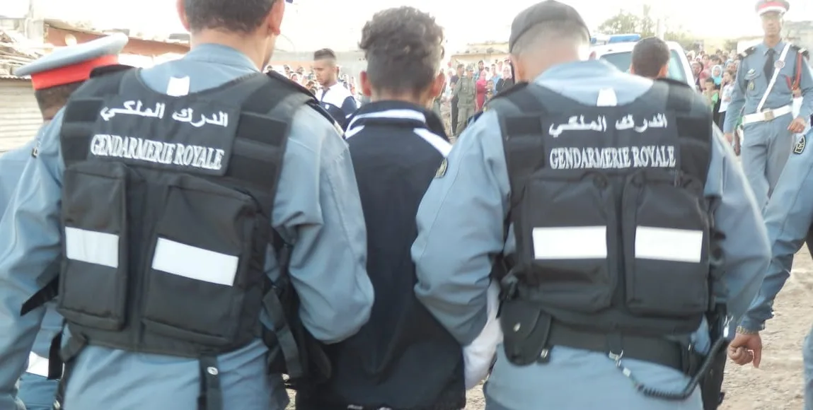 مداهمة فيلا مشبوهة في طنجة تفضي إلى اعتقال تاجر دولي للمخدرات