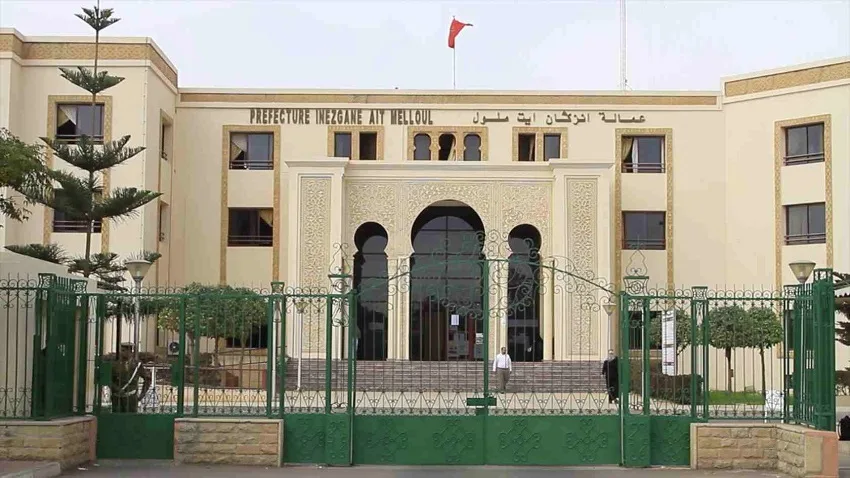 اختلالات في قطاع التعمير بجماعة أيت ملول وسلطات العمالة تدخل على الخط