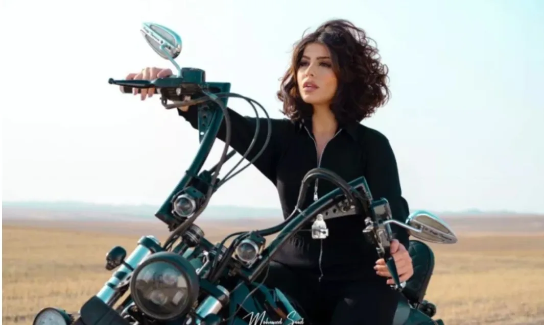 الفنانة الريفية الصبوحة “حنان لخضر” تقوم ببطولة مسلسل “التصياد أمام الثانويات