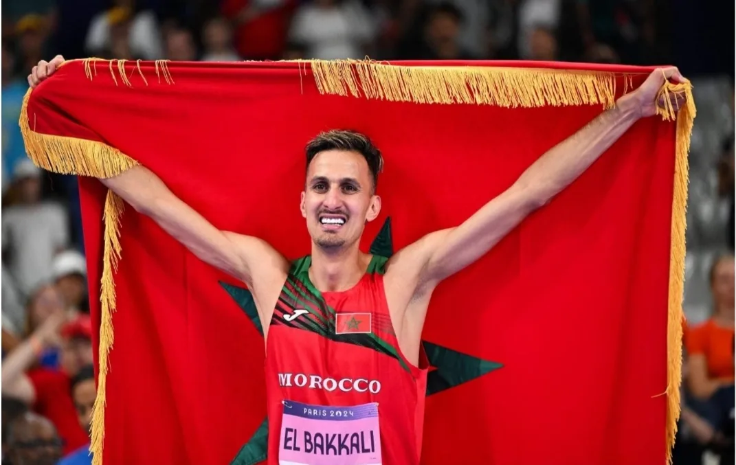 بعد إنجازه التاريخي … الملك محمد السادس يستقبل البطل العالمي والأولمبي سفيان البقالي