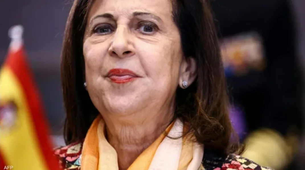 وزيرة الدفاع الإسبانية تستفز المغرب وتحل بمليلية وجزيرة النكور المحتلة بالحسيمة