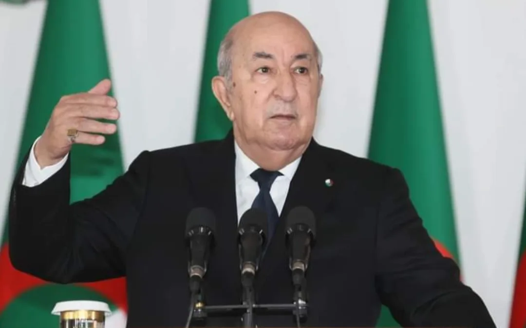 فيديو … تبون الغبي :     اقتصاد الجزائر هو الاقتصاد الثالث في العالم