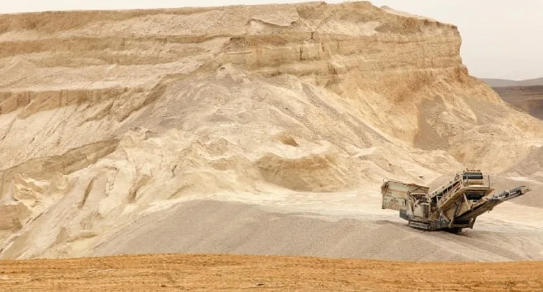 تقرير جديد: المغرب يمتلك 70% من احتياطات الفوسفاط العالمية ويقترب من قمة الثراء