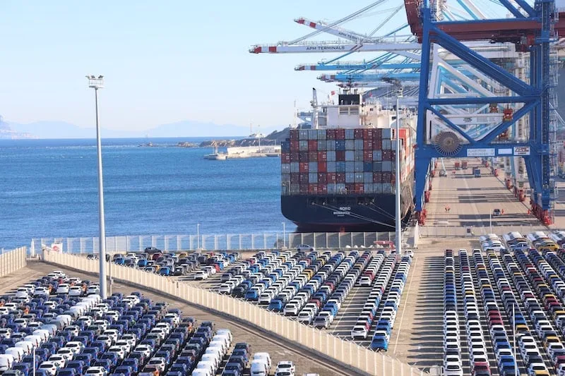 أوروبا تهيمن على التجارة الخارجية للمغرب في 2023
