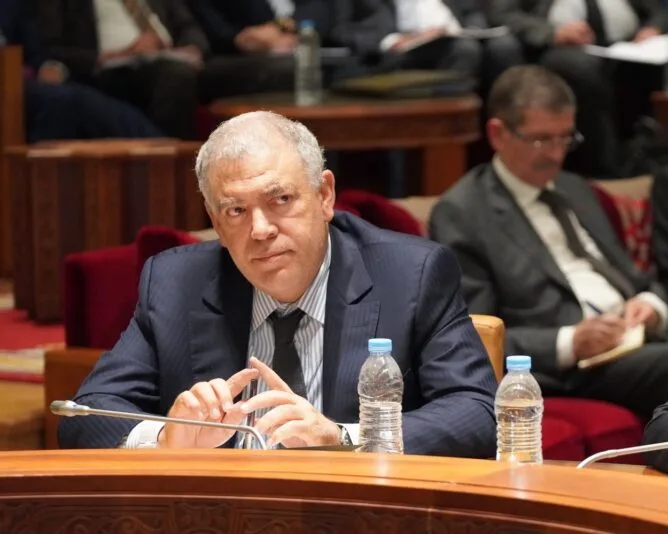 وزير الداخلية يؤكد حق مغاربة الخارج في المشاركة السياسية رغم التحديات القانونية والتنظيمية