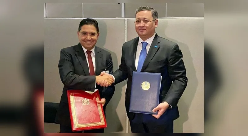 المغرب وكازاخستان يوقعان اتفاقية لإلغاء التأشيرة