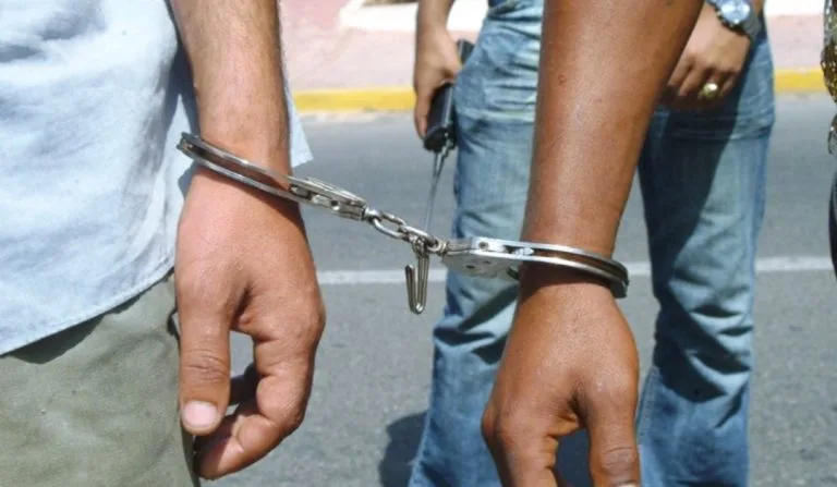 الشرطة تلقي القبض على متورطين في سرقة محل للمأكولات الخفيفة بالدار البيضاء