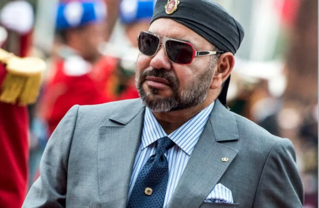 إيداع شخصا السجن بفاس بعد إهانته للملك محمد السادس
