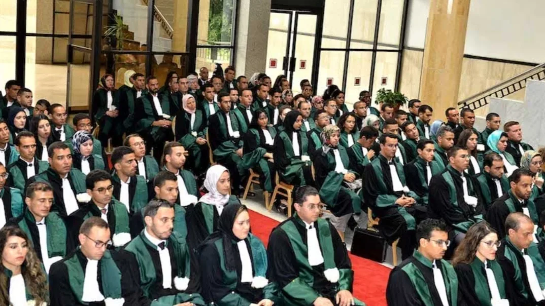 ترقية 6 قضاة دفعة واحدة وتنقليهم من إبتدائية وجدة إلى إستئنافية ذات المدينة و تنقيل 3 من الدائرة الاستئنافية بالناظور