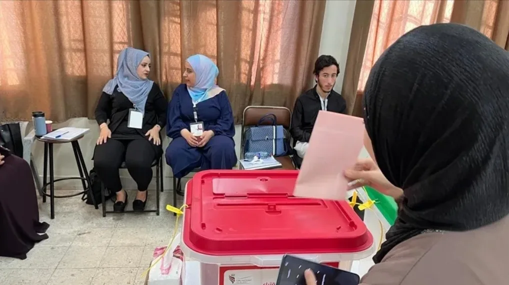 إعلان نتائج الانتخابات النيابية في الأردن.. الذراع السياسي لحركة الإخوان المسلمين تتصدر الانتخابات البرلمانية