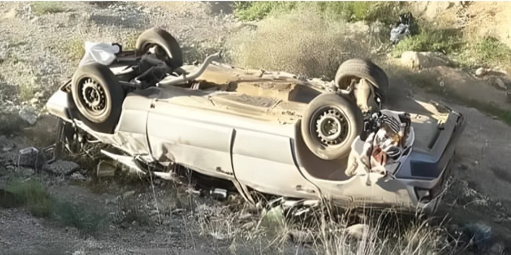 قتلى وجرحى في إنقلاب سيارة تحمل عدد كبير من الأفارقة