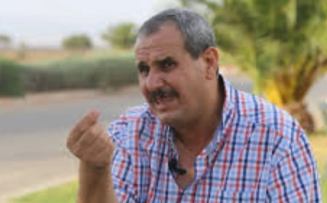 نائب رئيس جماعة وجدة بوكابوس ، وتحسبا للإنقلاب عليه وعلى الرئيس يسارع الخطى لتجديد صفقة النقل الحضري