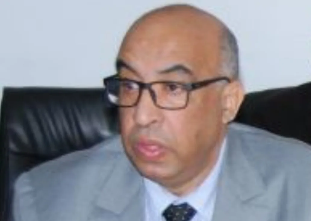 عامل إقليم الدريوش يأمر قائدة الملحقة الإدارية الثانية بالمدينة بالبحث عن المتعاملين مع جريدة “كواليس الريف” !