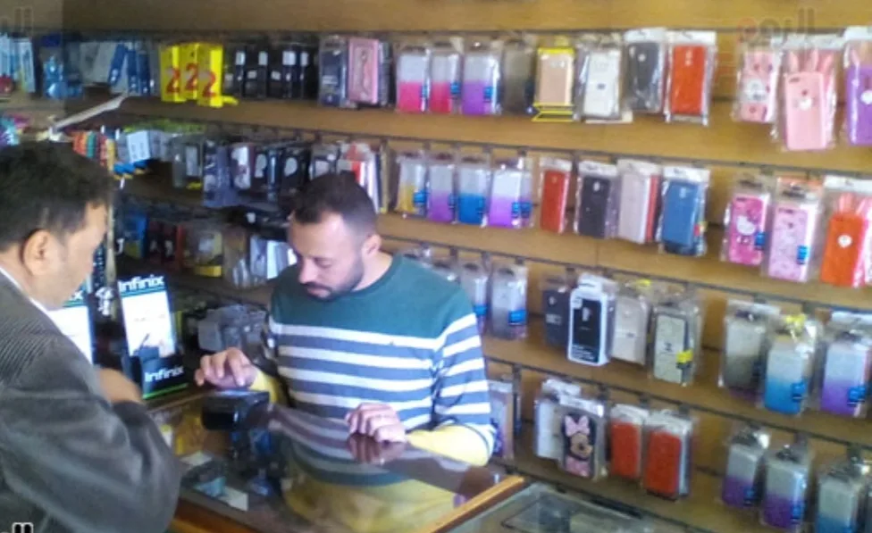 إيطاليا تحظر بيع أرقام الهواتف للمهاجرين السريين