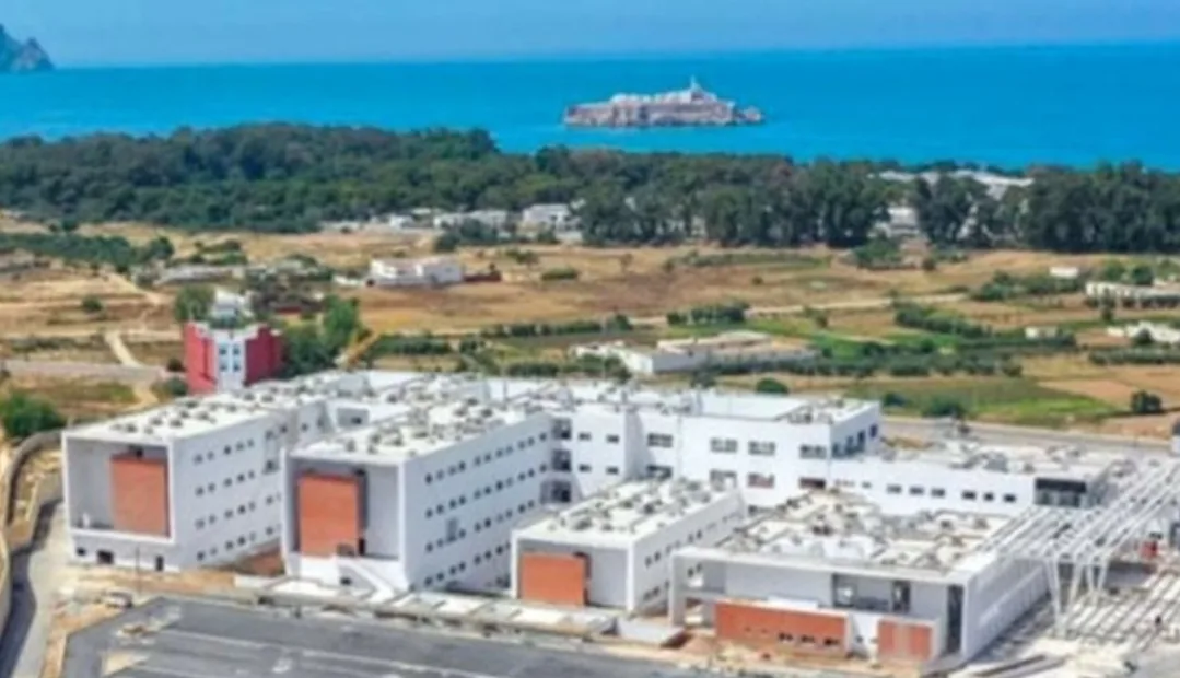 لا رحمة ولا شفقة … كوارث إنسانية في قسم المستعجلات بالمركز الاستشفائي محمد السادس بإقليم الحسيمة