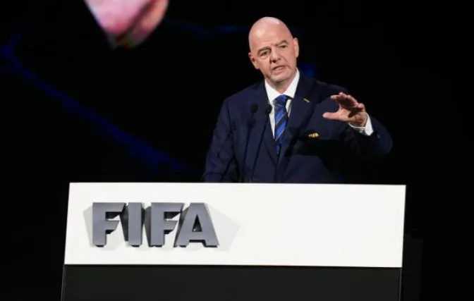 سيشارك في 32 فريقا … “فيفا” ينفي إلغاء كأس العالم للأندية في 2025