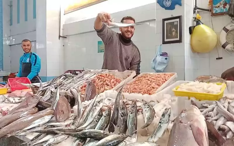 إرتفاع جديد في أسعار الأسماك بالمغرب يثير غضب المواطنين