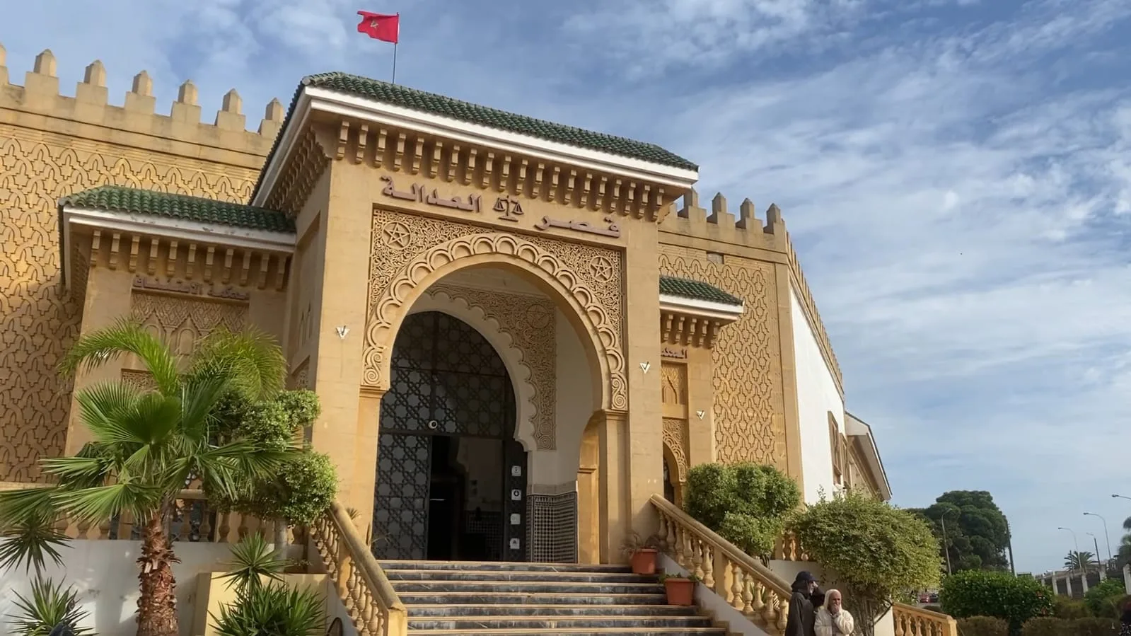 شبكة حوادث السير الوهمية بالجديدة.. النيابة العامة تستدعي محامين للتحقيق بعد اعتقال أطباء ومتهمين