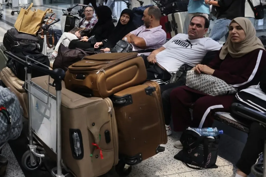 الحكومة المغربية :    نتابع وضعية مغاربة لبنان عن كثب