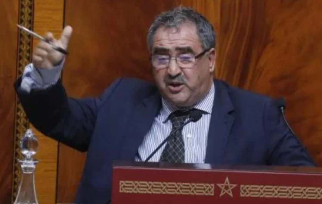 إحالة “كارد كور” البرلماني اللبار على سجن فاس بعد محاولة قتل الأخير