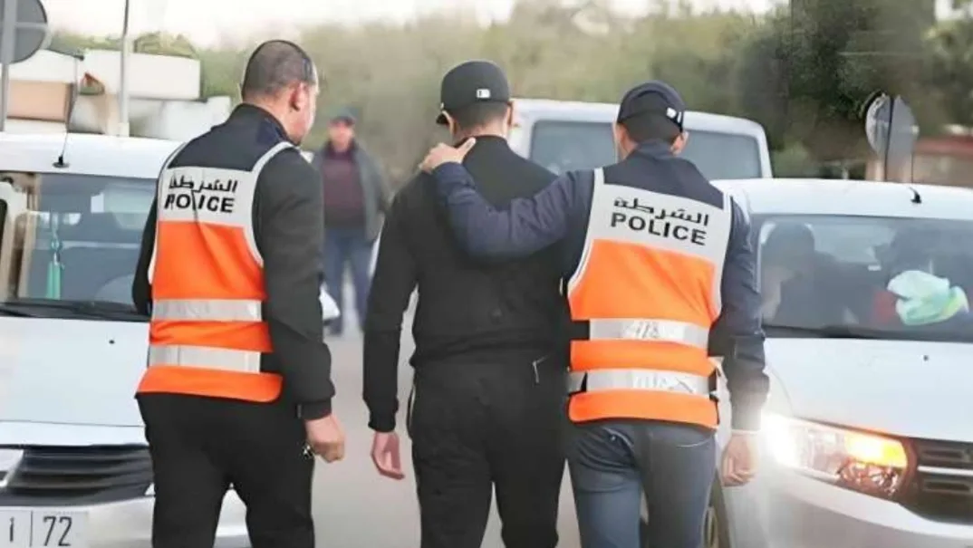 توقيف ضابط شرطة بالدار البيضاء سرق 40 مليون سنتيم من محطة وقود