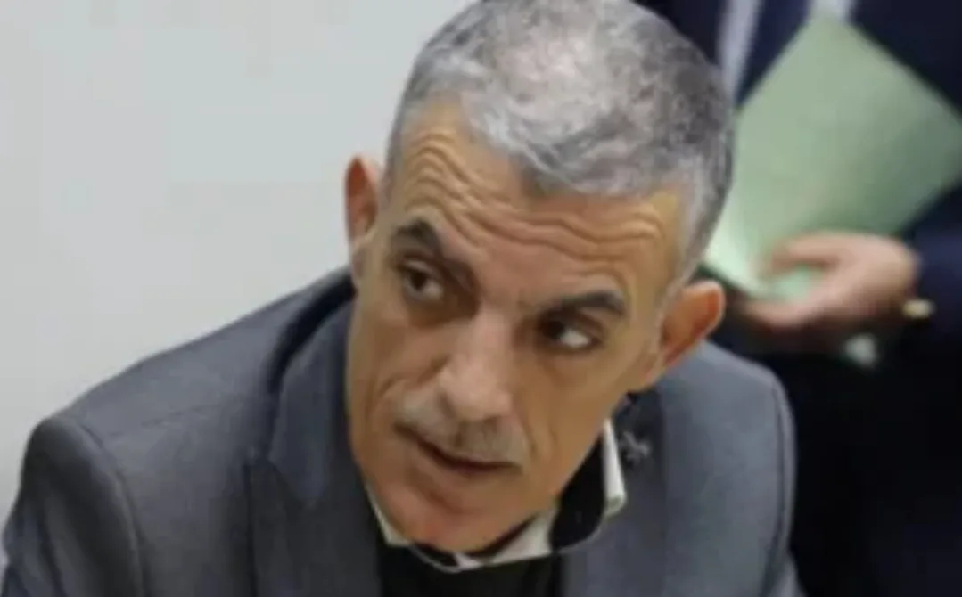 المفوض الملكي سيحل غدا بالحسيمة ليبلغ عامل الإقليم قرار عزل رئيس جماعة إمزورن