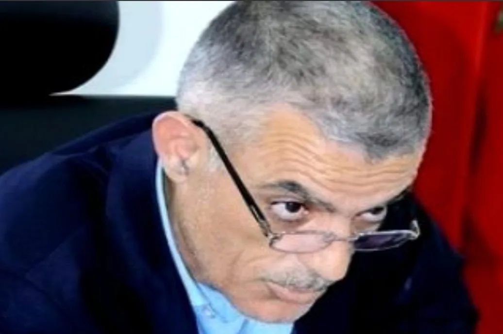 كما أودت “كواليس الريف” أمس … تبليغ حكم عزل رئيس جماعة إمزورن بالحسيمة إلى المعني بالأمر والسلطات المختصة