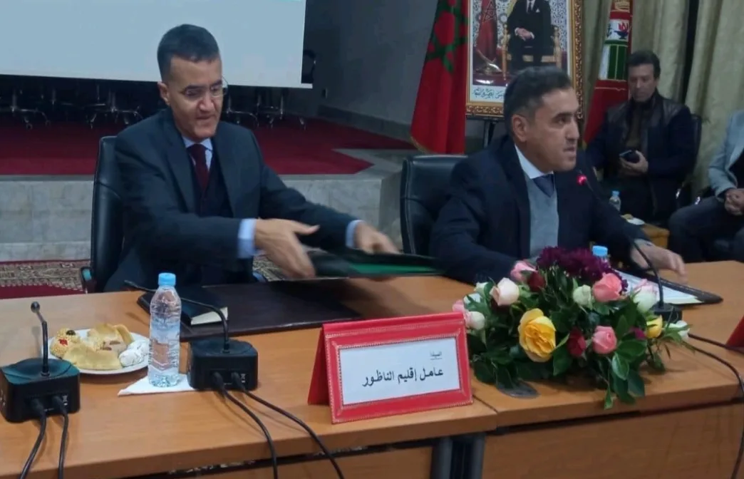 المجلس الإقليمي للناظور يستعرض حصيلة مجهوداته في تنمية الإقليم بالأرقام والصور