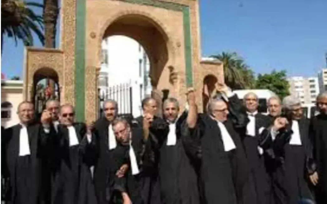 المحامون المغاربة يقررون مقاطعة جميع الجلسات أمام المحاكم