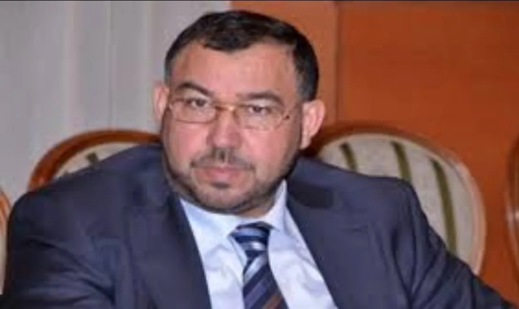 مصدر :  ينفي إنضمام الخلفيوي إلى حزب الاستقلال بالدريوش ويؤكد أن اللقاء الذي جمعه بالبرلماني الفتاحي كان صدفة