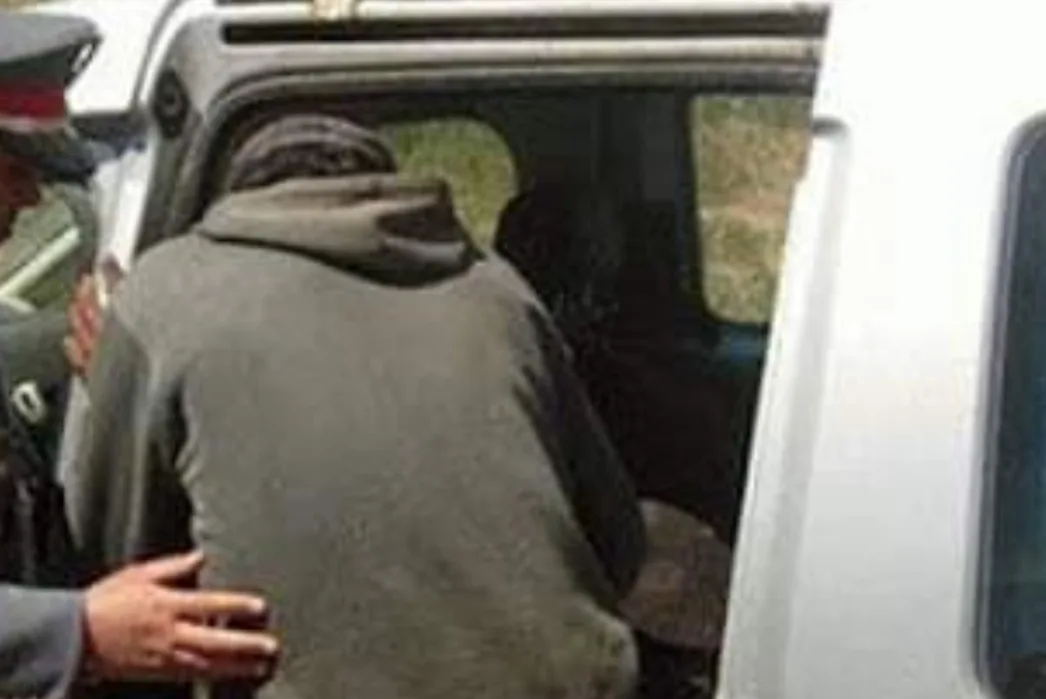 إعتقال أخطر شفار بجماعة بني درار بوجدة ، كان يستعمل السكاكين في عملياته ويرهب الضحايا