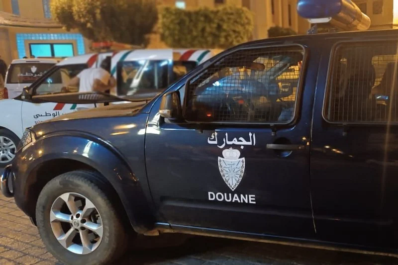 الفرقة الوطنية للجمارك تتعقب شبكات الاتجار غير القانوني بـ”البولي إيثلين” المستخدم في تصنيع الأكياس البلاستيكية المحظورة
