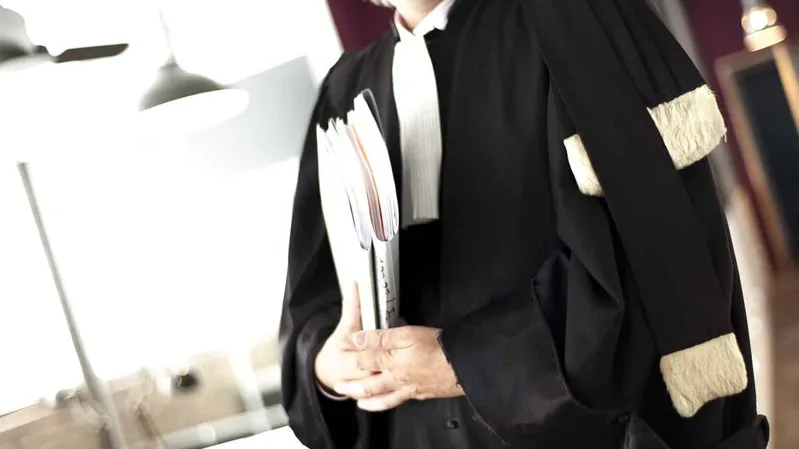 تعليمات لفتيت تشدد على تقليص تكاليف المحامين بالمجالس الجماعية