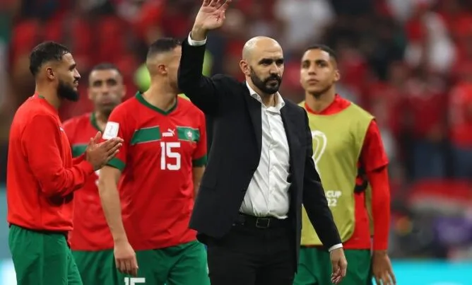 تراجع لاعبين مغاربة في أوروبا عن تمثيل المنتخب الوطني بسبب التهميش والخيارات البديلة