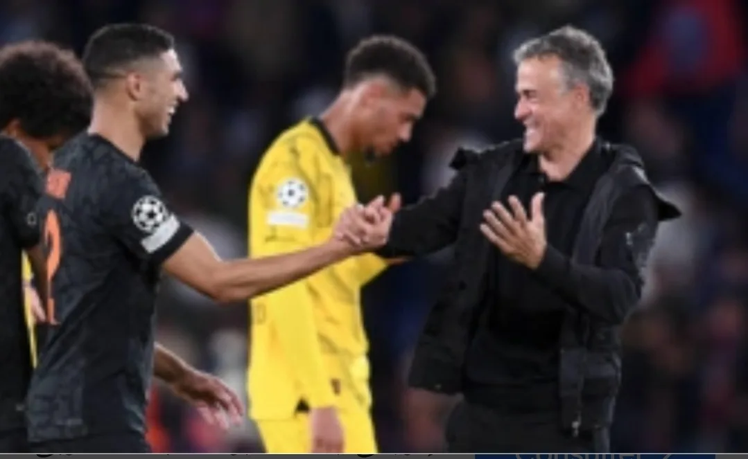 إنريكي :     حكيمي أفضل لاعب في العالم بمركزه