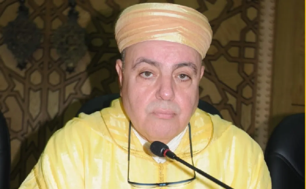 الجامعي والي جهة فاس يحل مكتب غرفة الصناعة التقليدية بسبب أمية الرئيس