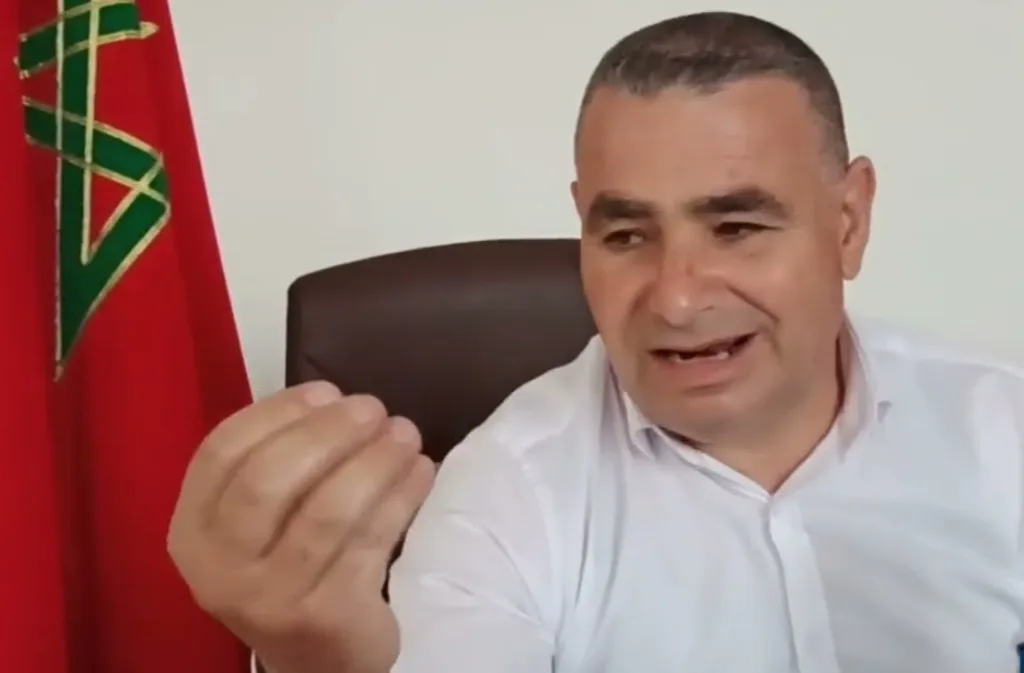 فيديو :    رئيس جماعة بوعرك بالناظور في ملهى ليلي ببرشلونة رفقة بارون مخدرات