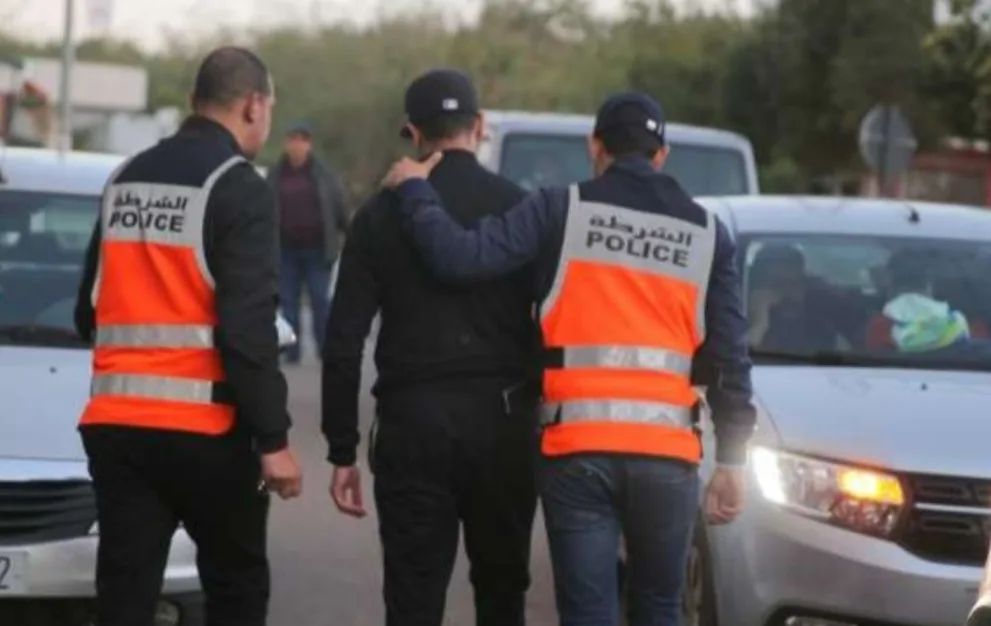 إعتقال شرطية وشرطي ب بنجرير بتهمة تلقي رشوة