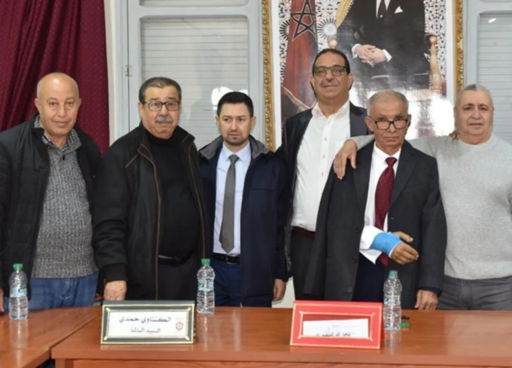 مازالت تتقاضى تعويضات … هل يفعلها عامل الناظور بشأن هجرة نائبة رئيس جماعة العروي ؟
