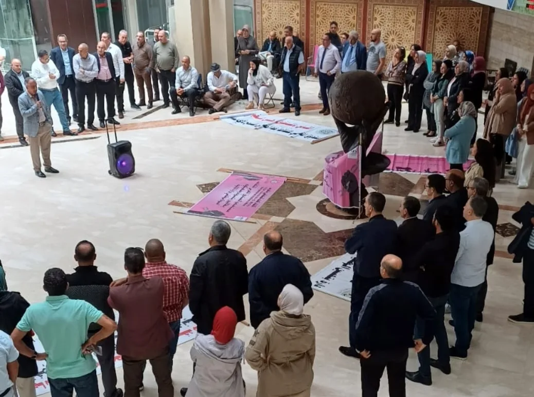 احتقان غير مسبوق داخل الصندوق المغربي للتقاعد يدفع شغيلته إلى تصعيد الاحتجاج