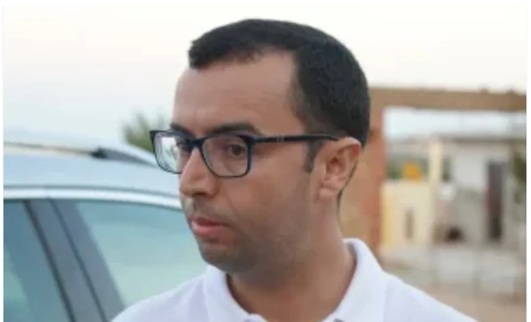 غليان :     المعارضة والأغلبية بجماعة لفنيدق تصطف ضد الرئيس نجمي