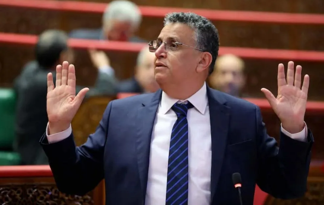 وهبي وزير العدل المغربي يتوعد نشطاء مواقع التواصل الاجتماعي بأقصى العقوبات