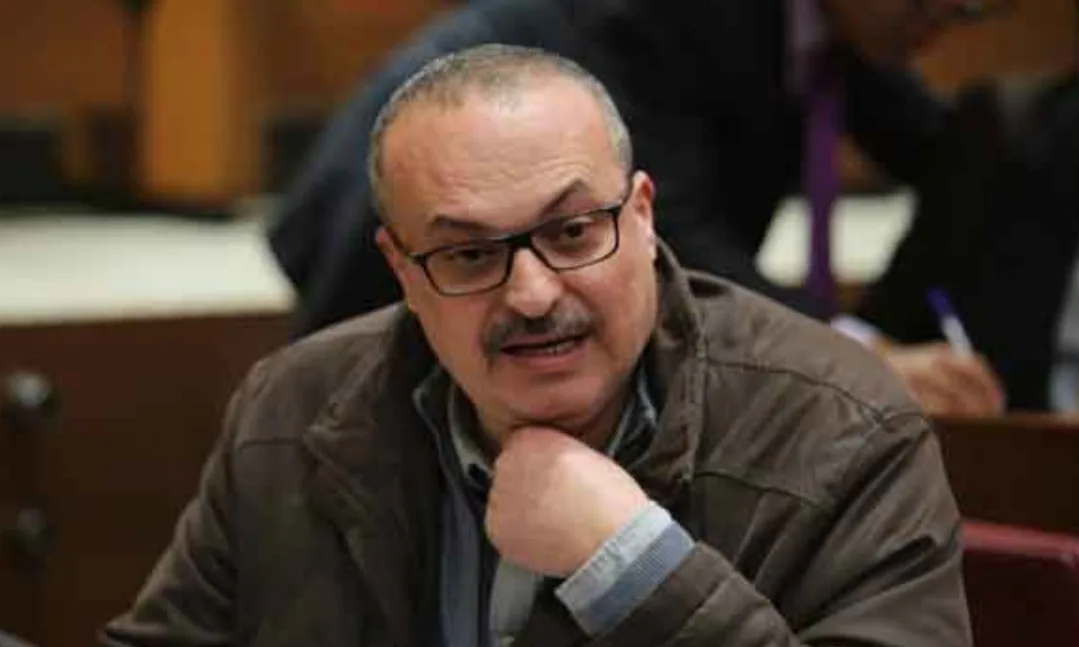 ساكنة بجماعة أيت يوسف وعلي بالحسيمة تستنجد العامل للحيلولة دون الترامي على أراضيهم من طرف البرلماني الحموتي لإنجاز مشروع في إقليم مجاور !
