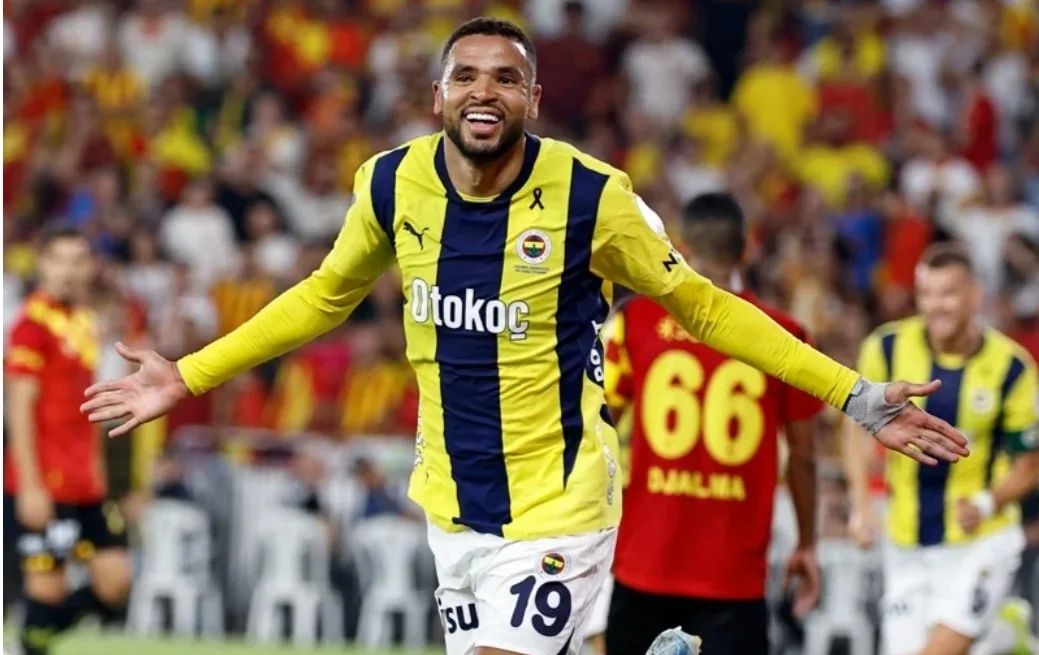 حدد ثمنه في 35 مليون يورو … رغم تمسك مورينيو به ، فريق تركي يريد بيع النجم المغربي يوسف النصيري