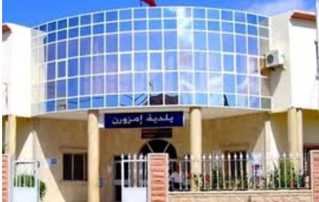 جماعة إمزورن بالحسيمة تستفيق على فضيحة نزوير توقيعات أعضاء من المجلس لعقد دورة استثنائية
