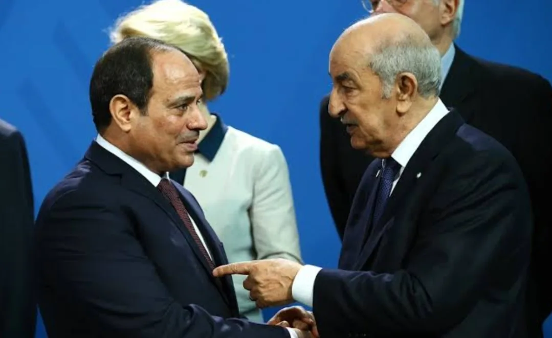 وثيقة “مزورة” صاغتها الجزائر تحاول توريط المغرب في مؤامرة تستهدف استقرار مصر