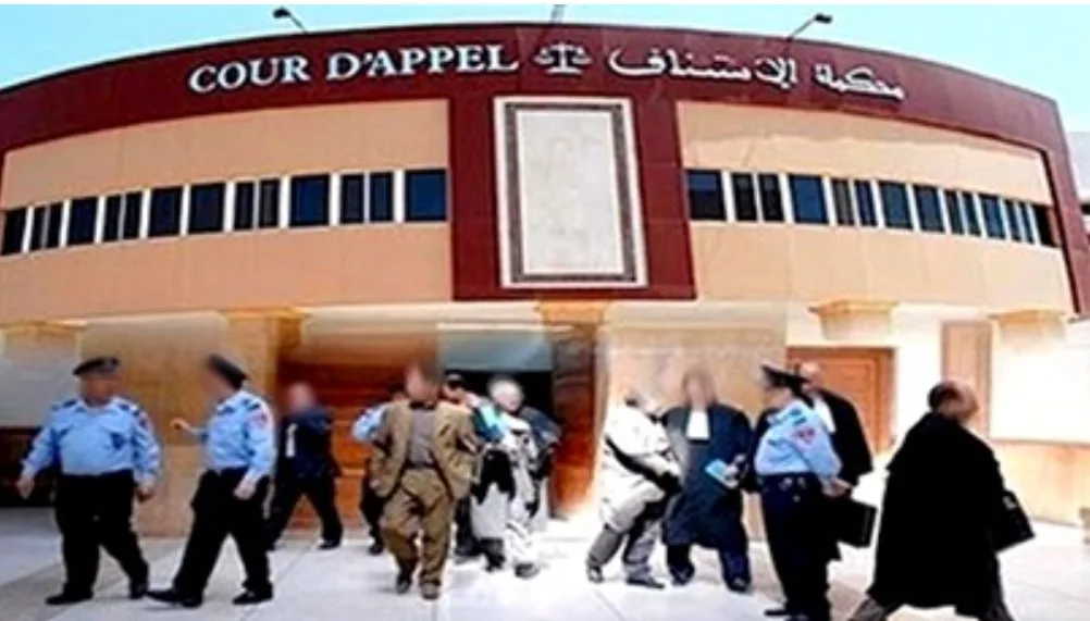 أعتقل منذ 3 سنوات … إستئنافية الناظور تبرئ رئيس جماعة أجدير بالحسيمة ونائبه بما قضى